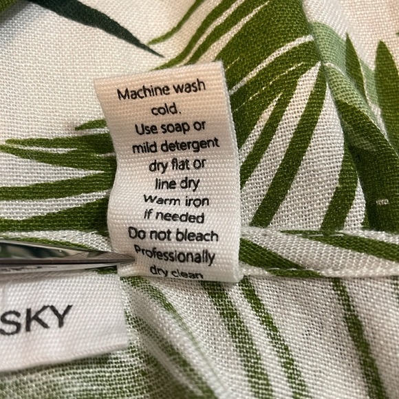 Midnight Sky Women’s Large Linen Blend Tropical Green White Tie Front Top - Picture 8 of 8